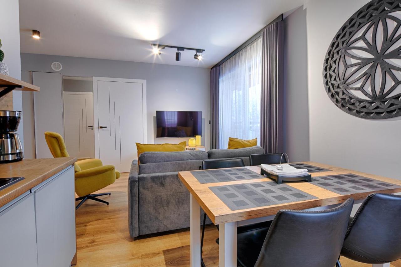 Gorski Przystanek Apartament Parzenica I Rozeta Zakopane Buitenkant foto